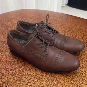 Classic Penguin Brown Leather Men's Dress Shoes 👞 7